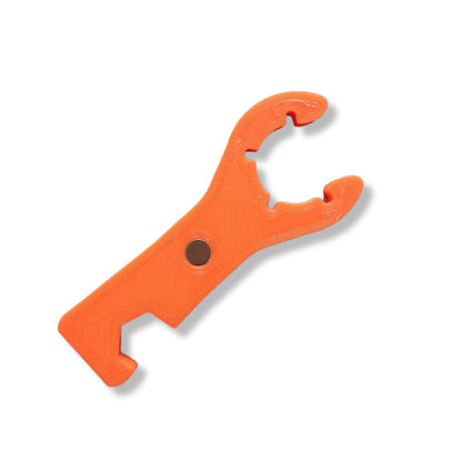 Gas bottle key with magnet